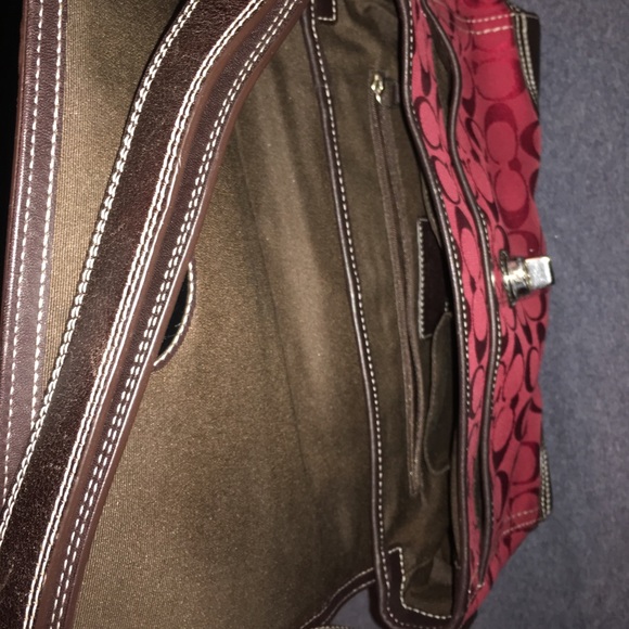 Red Coach Shoulder Bag - Picture 4 of 4